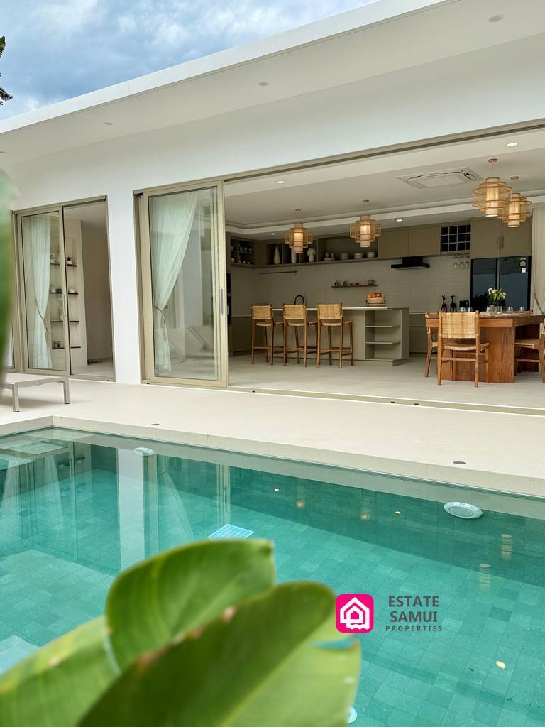 Charming Modern Pool Villas
