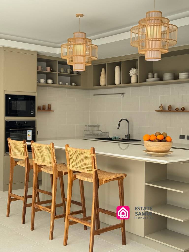 Charming Modern Pool Villas