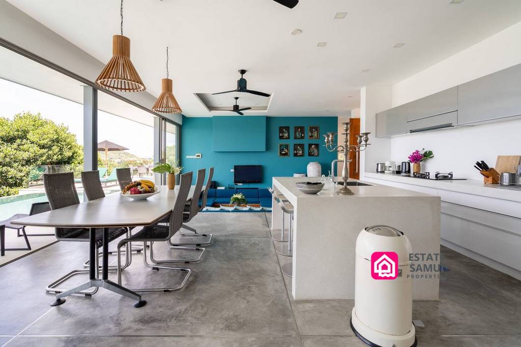 Charming Maenam Pool Villas