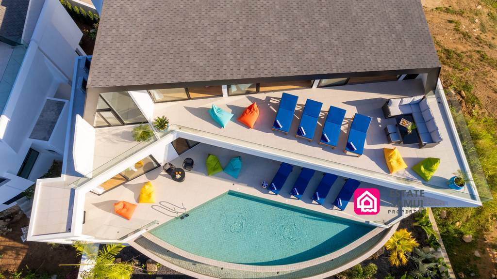 Modern Expansive Bophut Villa