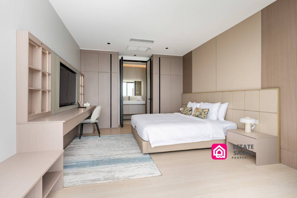 Luxury Sea View Villas