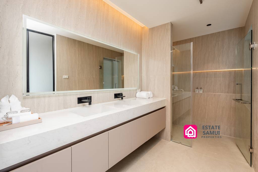 Luxury Sea View Villas