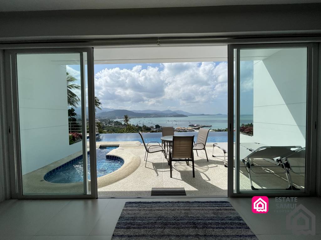 sea view pool apartment