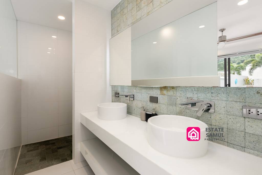 Balinese Style Pool Villa