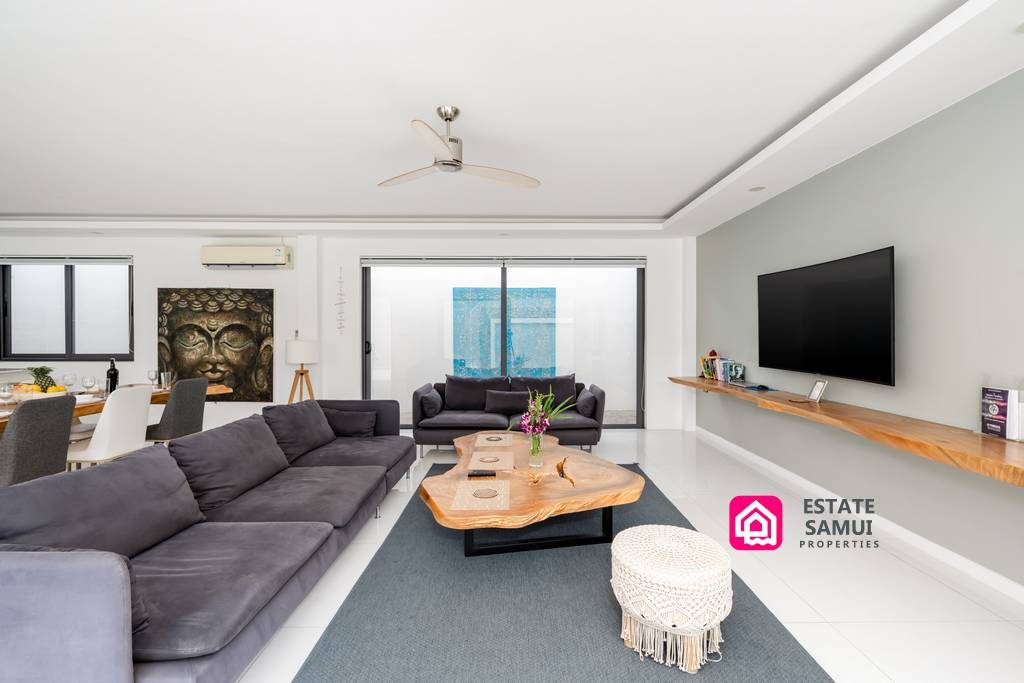 Balinese Style Pool Villa