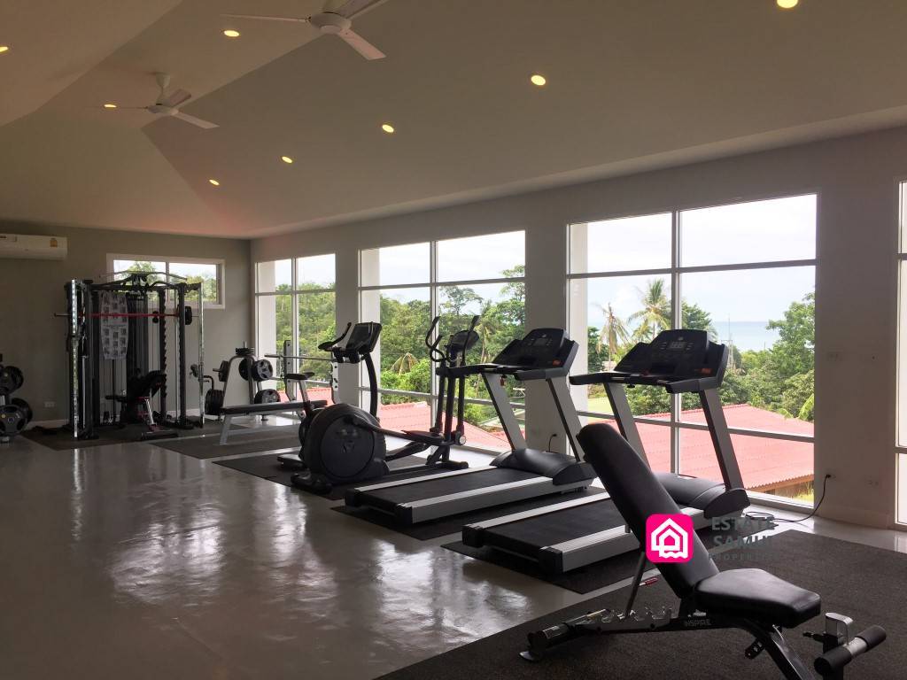 Stylish Cheong Mon Villa