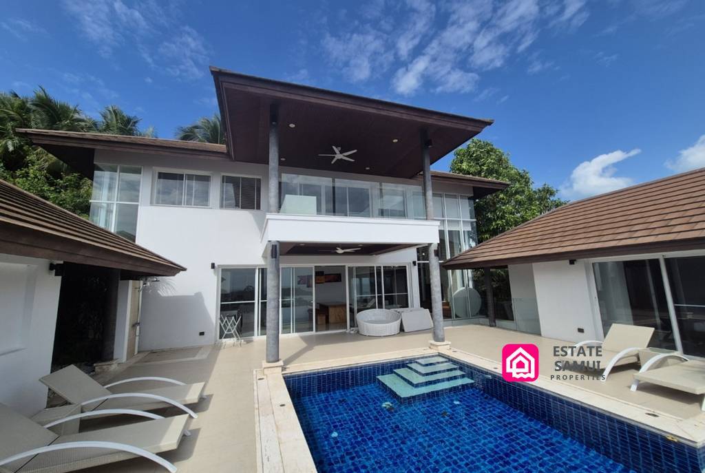 Stylish Cheong Mon Villa