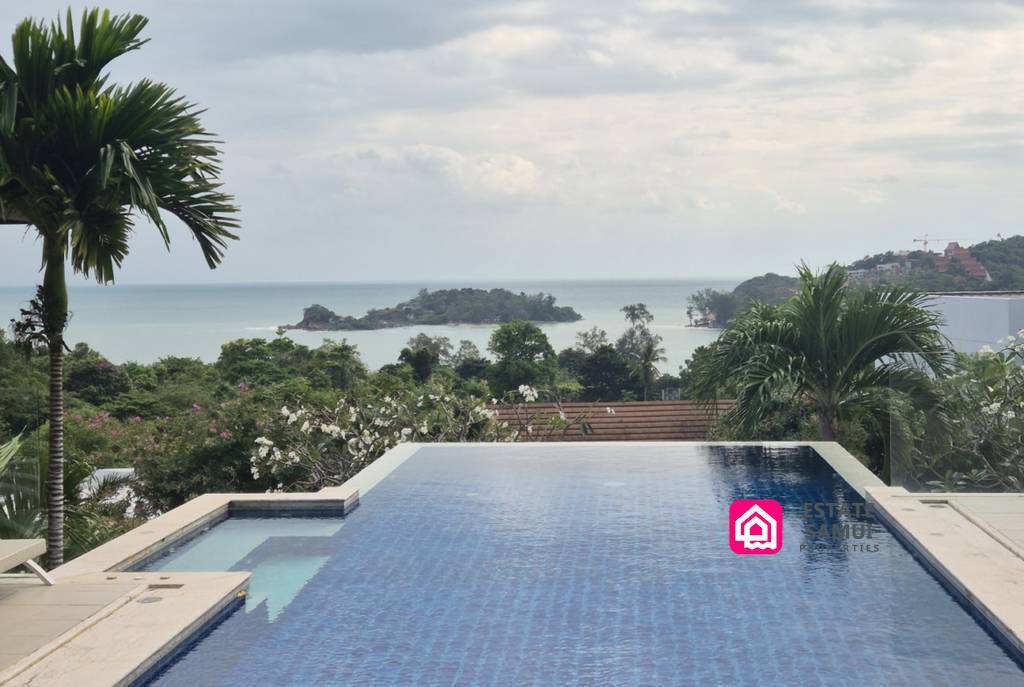 Stylish Cheong Mon Villa