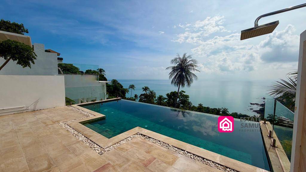 Simple Sea View Villa