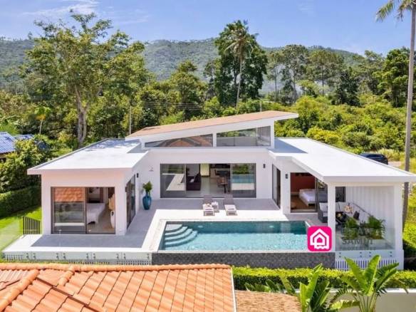 Cozy Lamai Villa For Sale