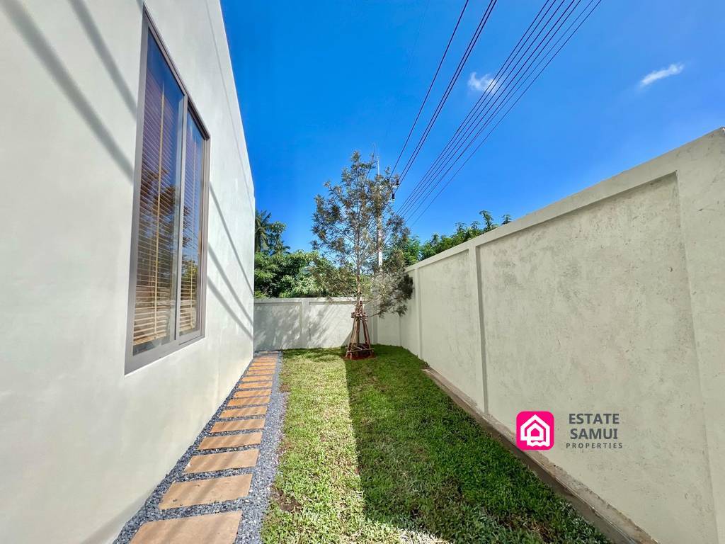 New Maenam Pool Villas