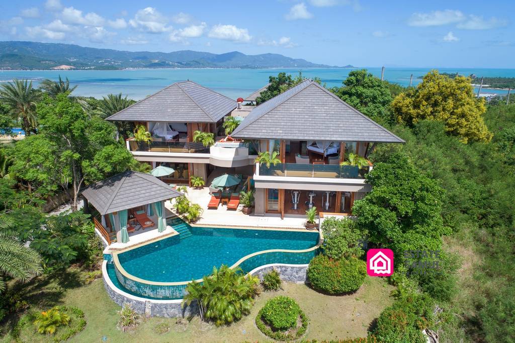 Expansive Luxury Villa