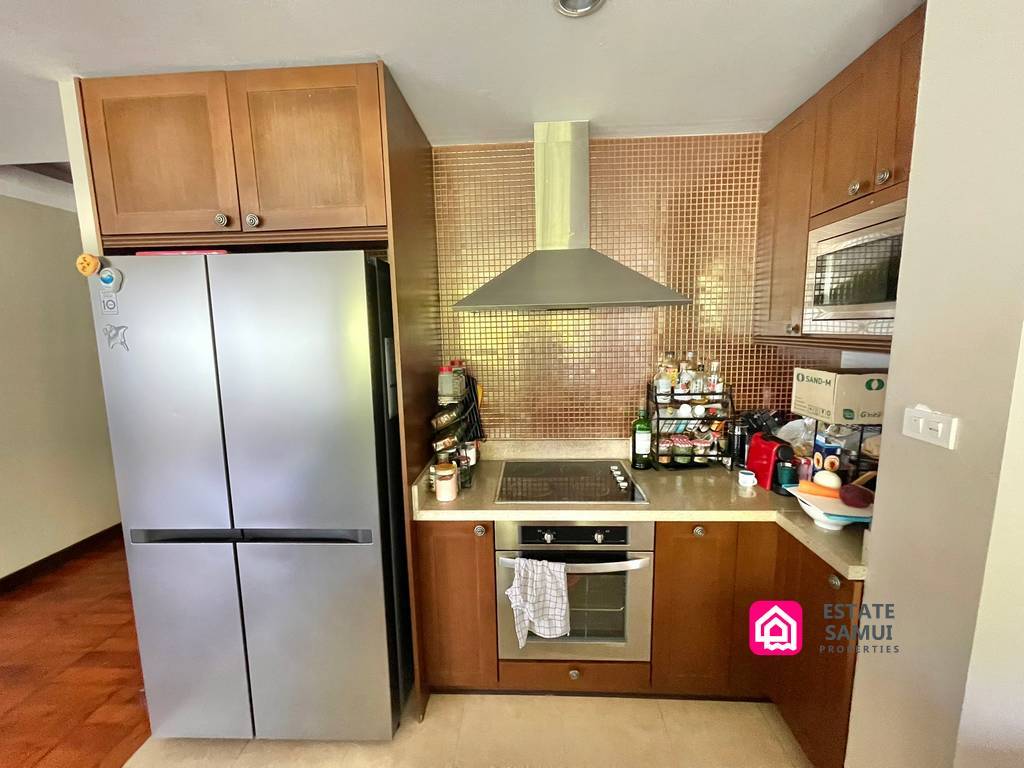 Spacious Sea View Condo