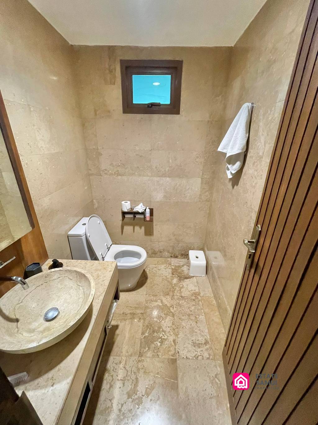 Spacious Sea View Condo