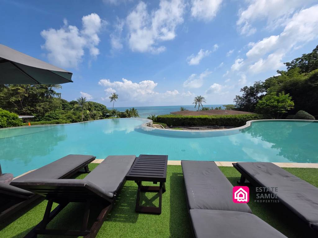 Spacious Sea View Condo