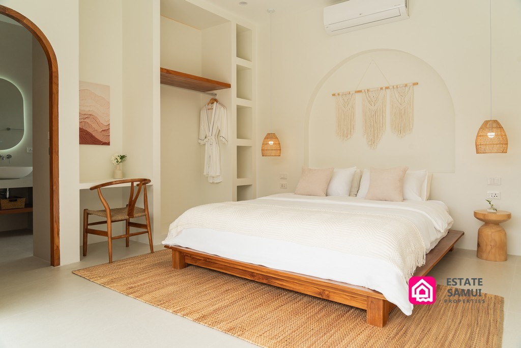 Balinese Baan Tai Villas