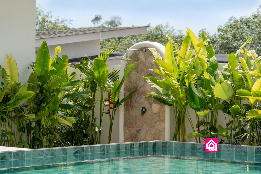Balinese Baan Tai Villas