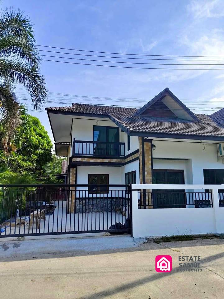 refurbished lipa noi townhouse