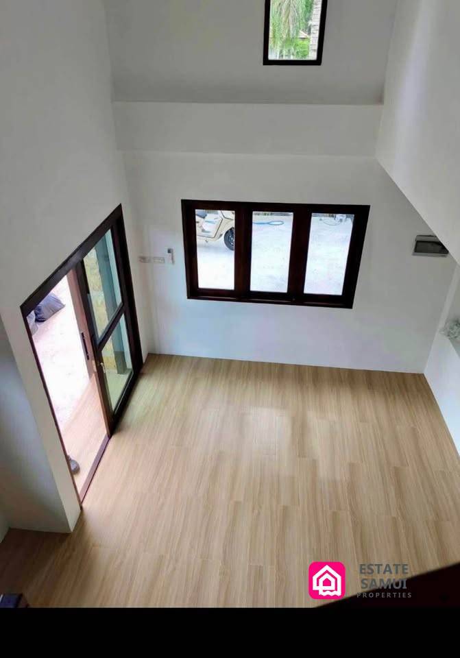 refurbished lipa noi townhouse