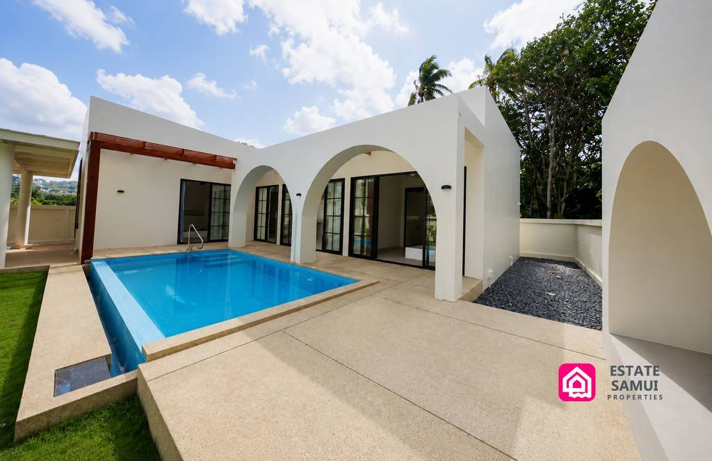 Balinese Taling Ngam Villa