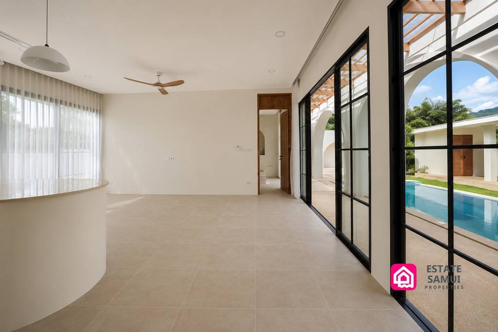 Balinese Taling Ngam Villa