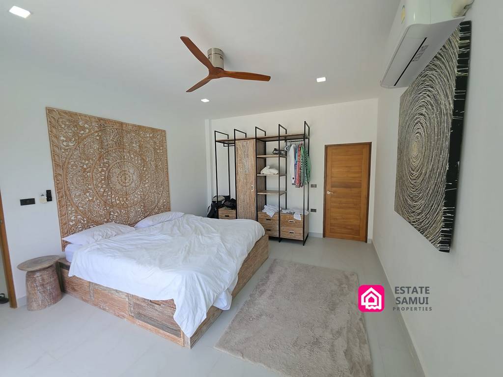 Peaceful Maenam Pool Villa