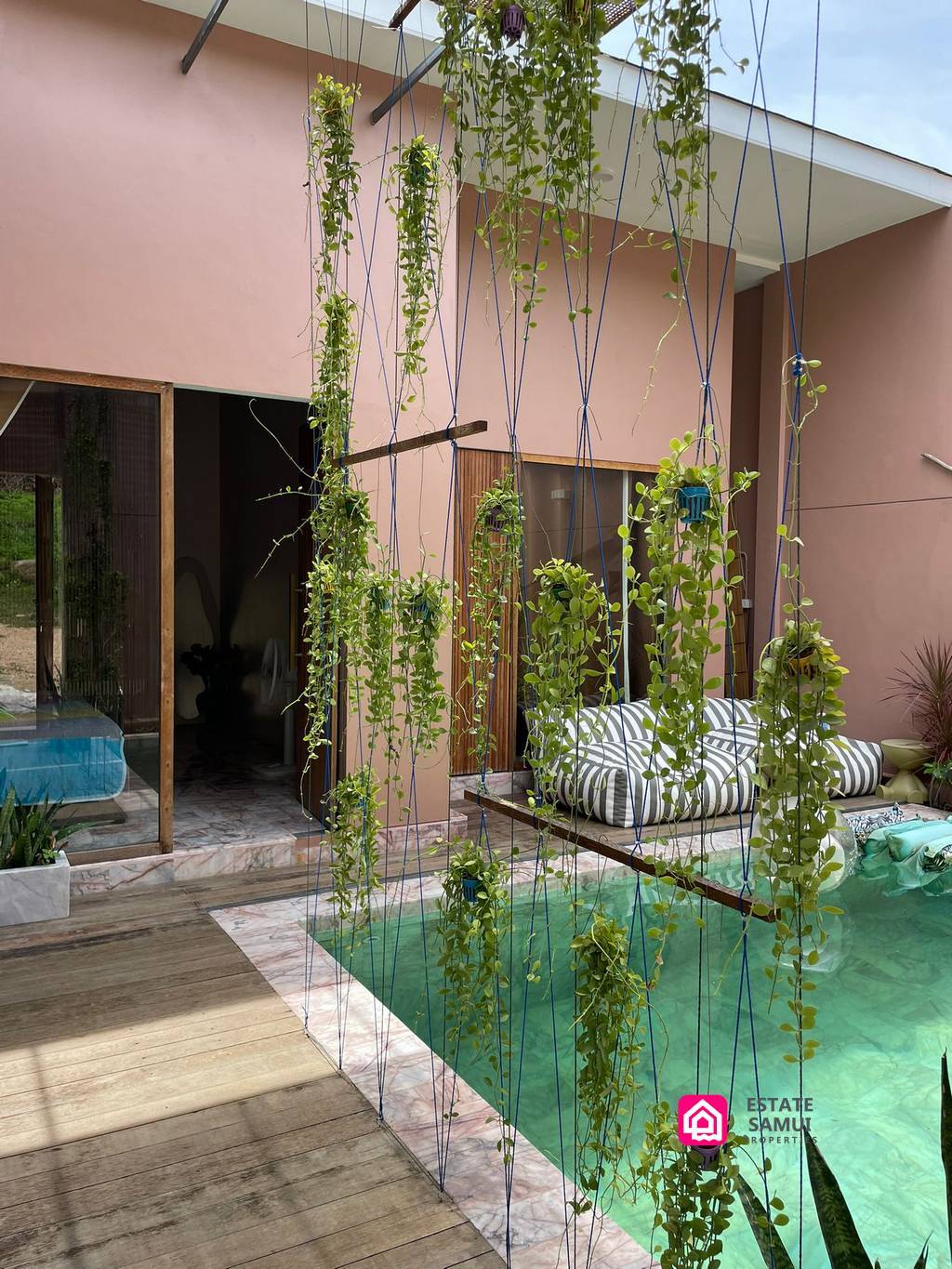 Modern Compact Villas