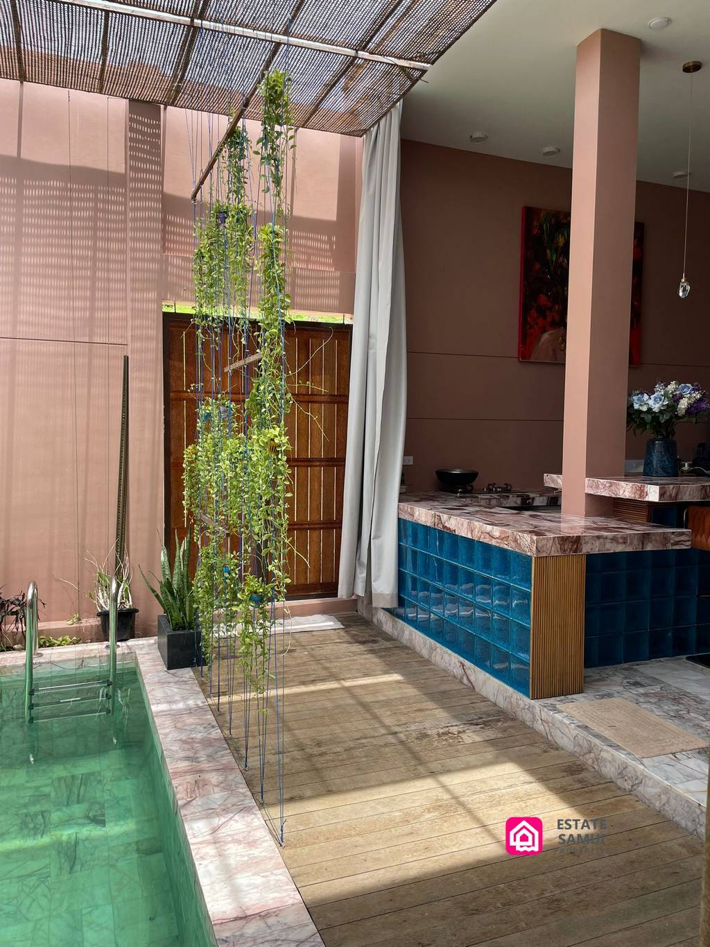 Modern Compact Villas