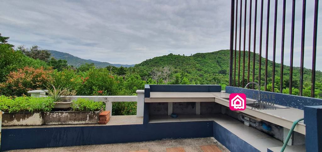 Spacious Bangrak Villa