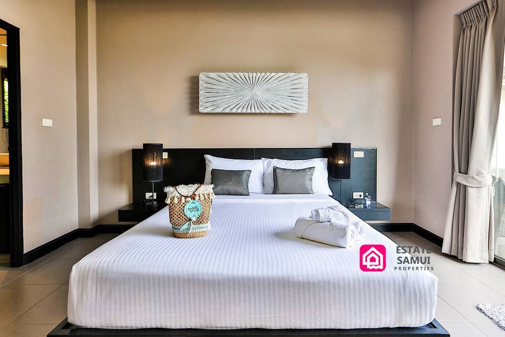 Spacious Lamai Pool Villa