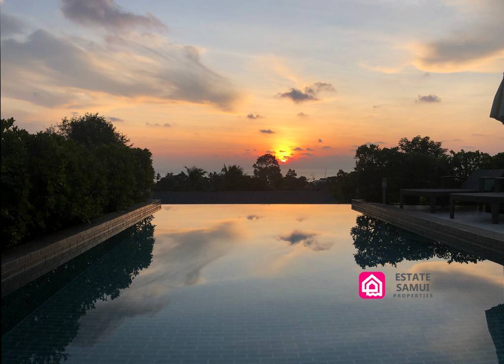 Spacious Lamai Pool Villa