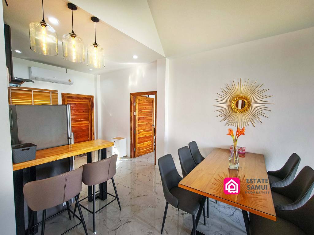 Modern Lipa Noi Villa
