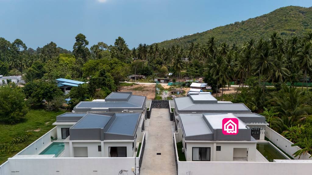 Paradise Spring Village