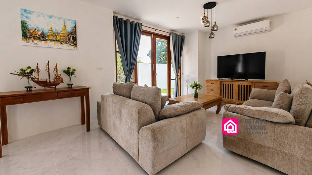 Tongson Bay Beachside Villa