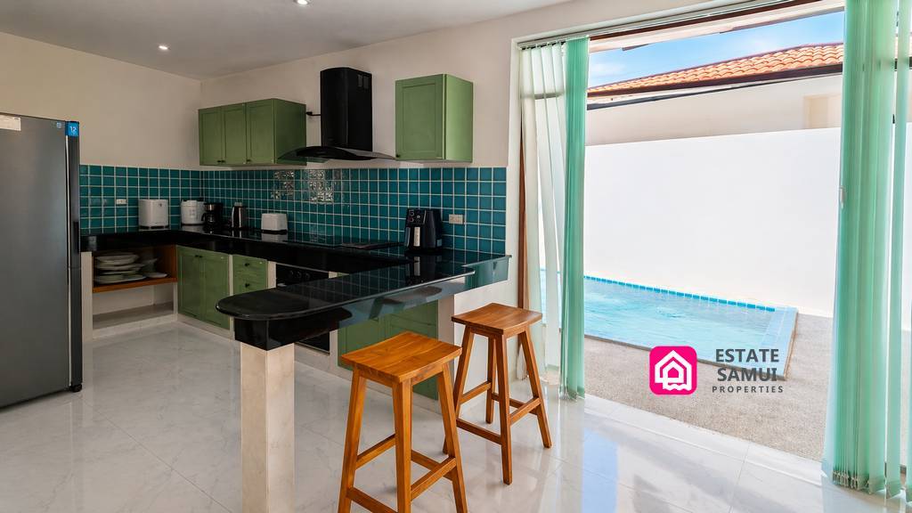 Tongson Bay Beachside Villa