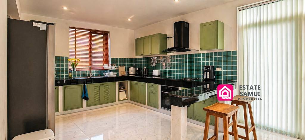 Tongson Bay Beachside Villa
