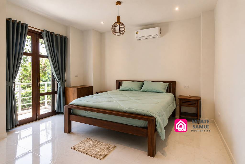 Tongson Bay Beachside Villa