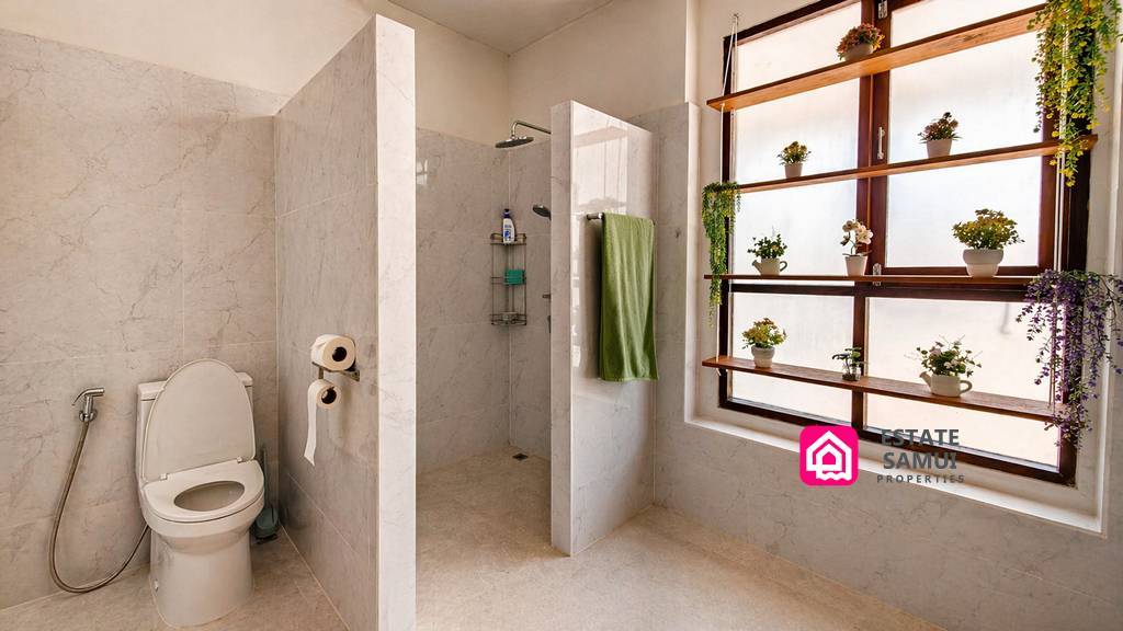 Tongson Bay Beachside Villa