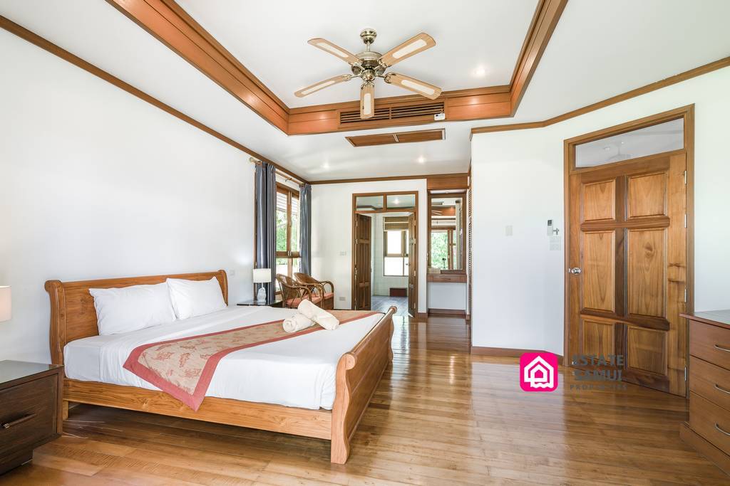Affordable Tongson Bay Villa For Sale – 500m To Beach
