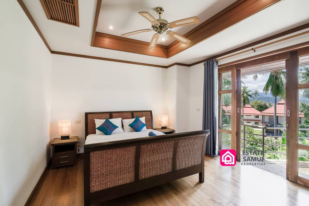 Affordable Tongson Bay Villa For Sale – 500m To Beach