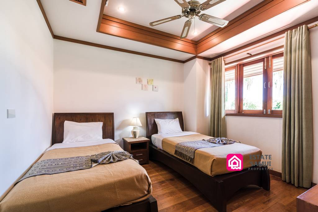 Affordable Tongson Bay Villa – 3 Bedroom Beachside Property in Koh Samui