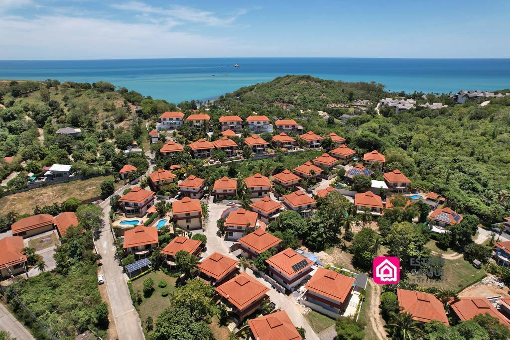 Affordable Tongson Bay Villa – 3 Bedroom Beachside Property in Koh Samui