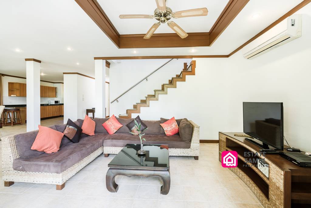 Affordable Tongson Bay Villa For Sale – 500m To Beach