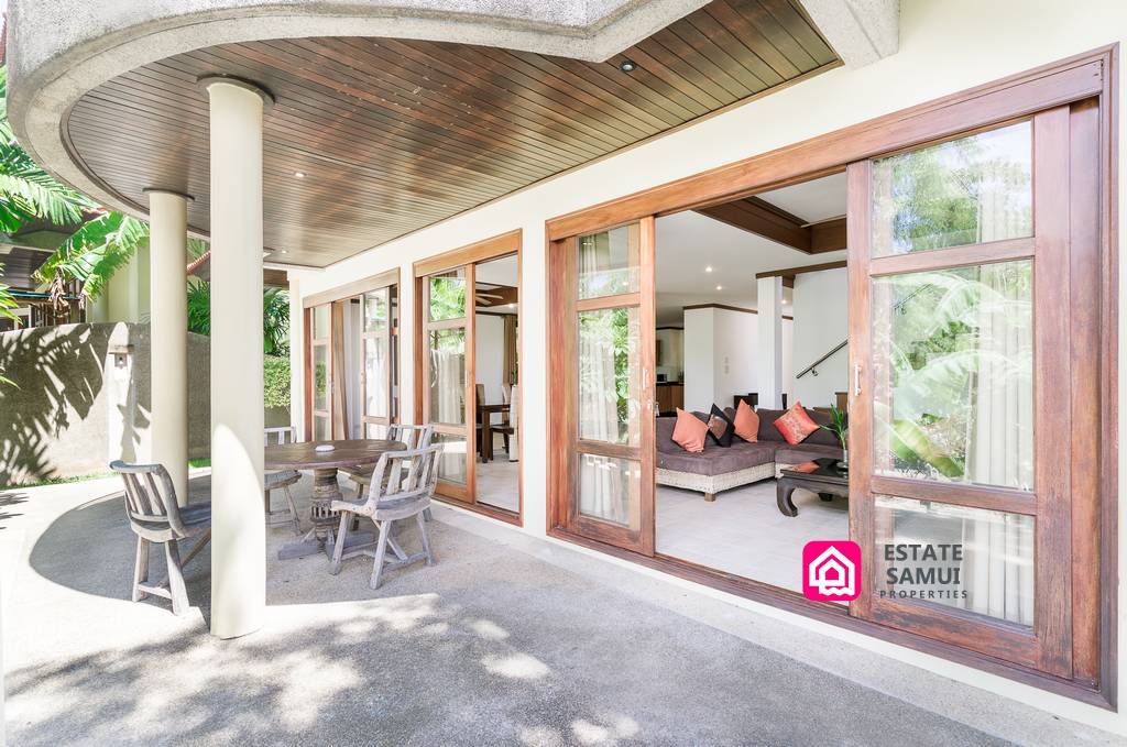 Affordable Tongson Bay Villa For Sale – 500m To Beach