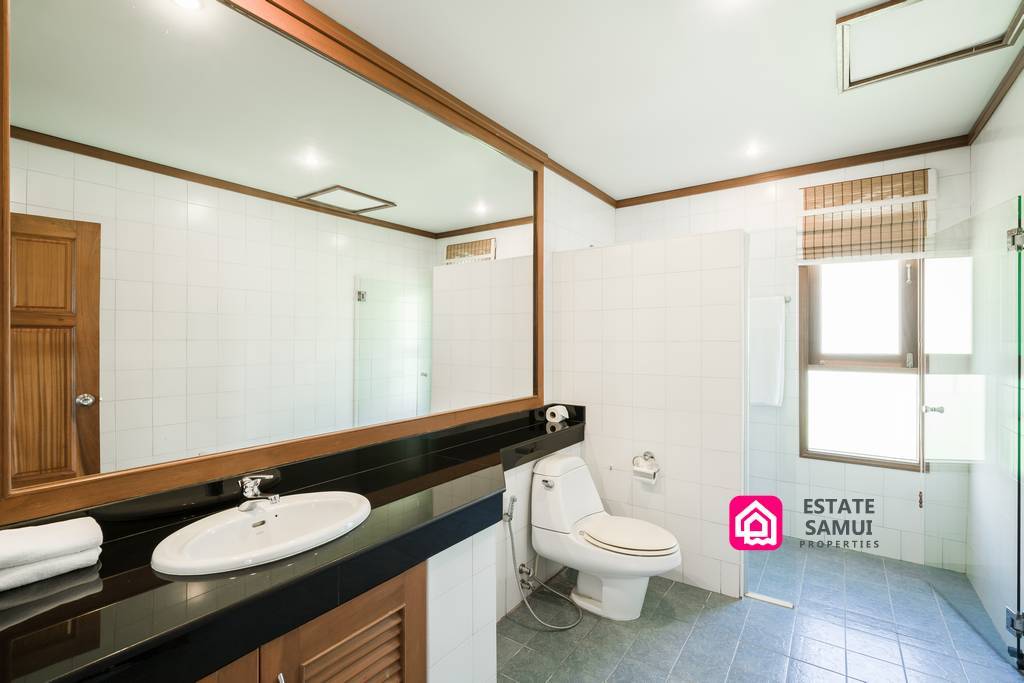Affordable Tongson Bay Villa For Sale – 500m To Beach