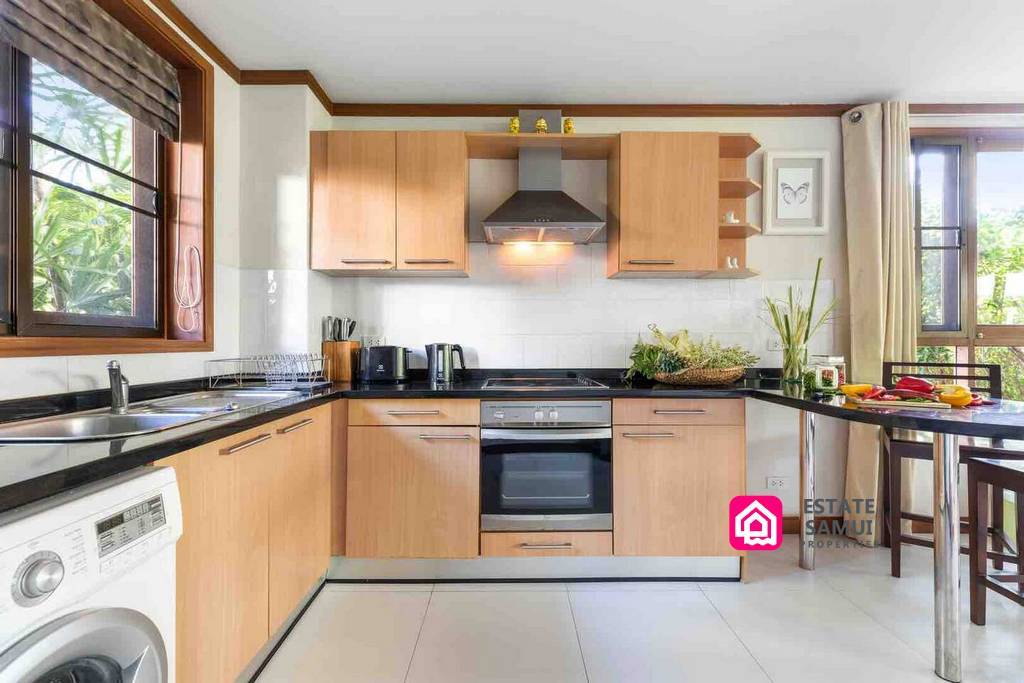 Beachside Tongson Bay Villa