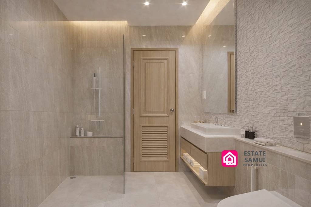 Luxurious Baan Tai Villa