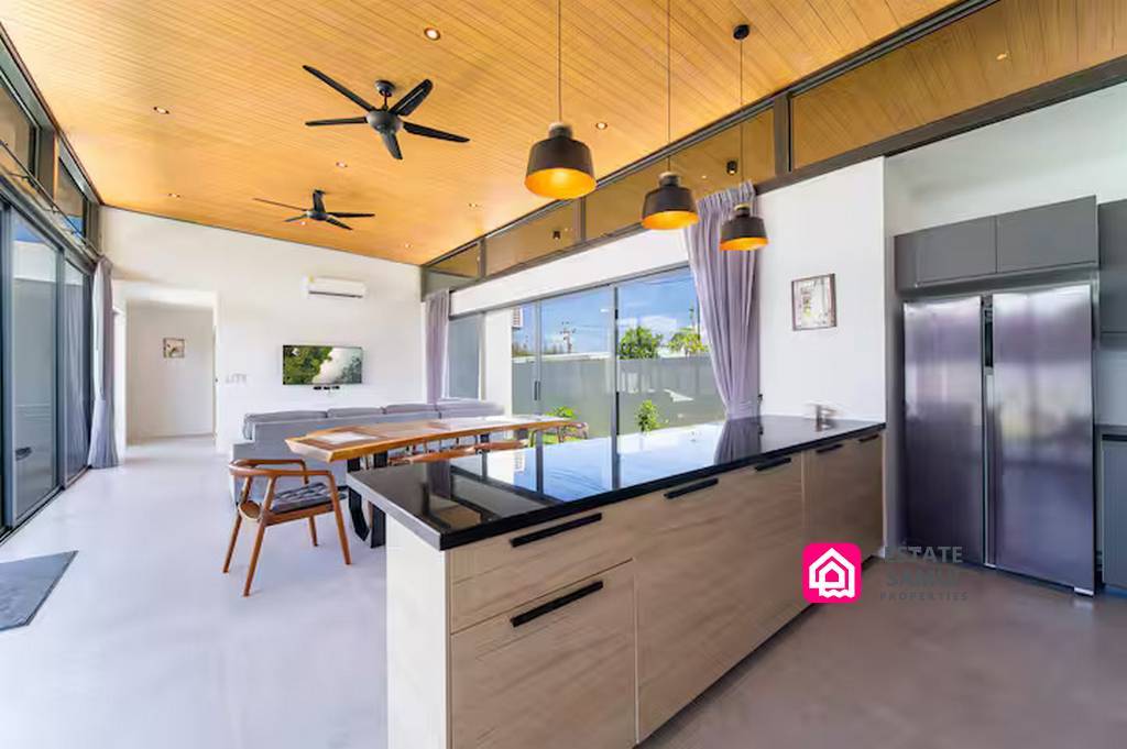 Bangrak Modern Pool Villa