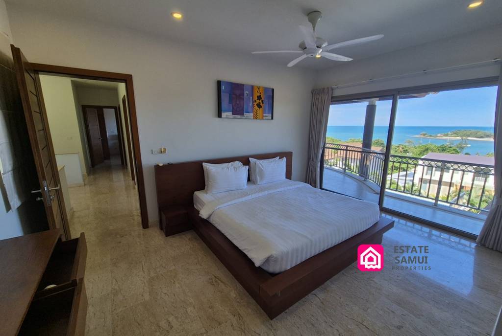 Spacious Sea View Villa