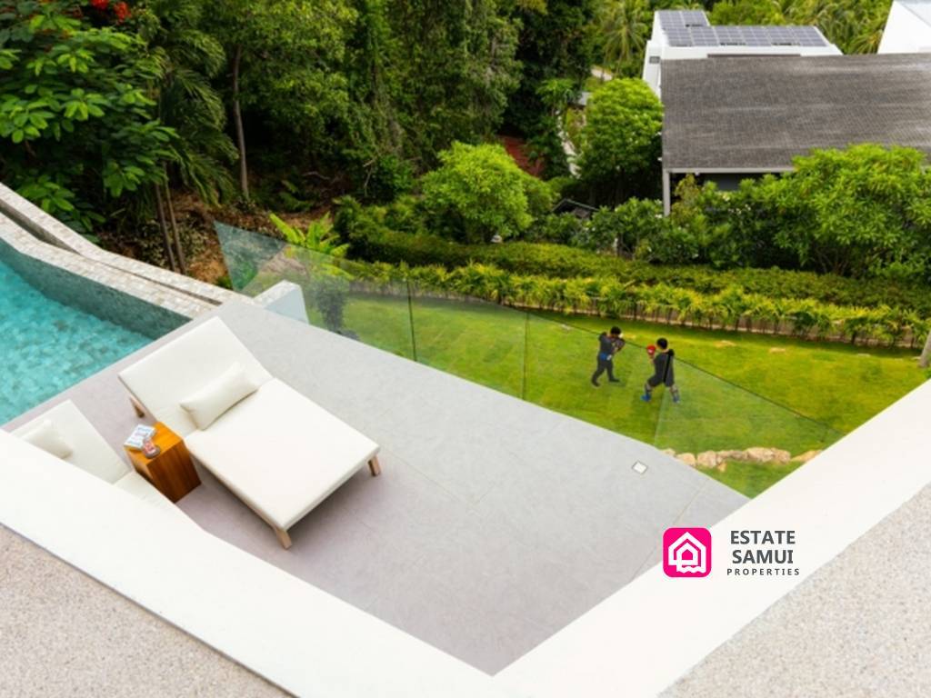 Sea View Luxurious Villa